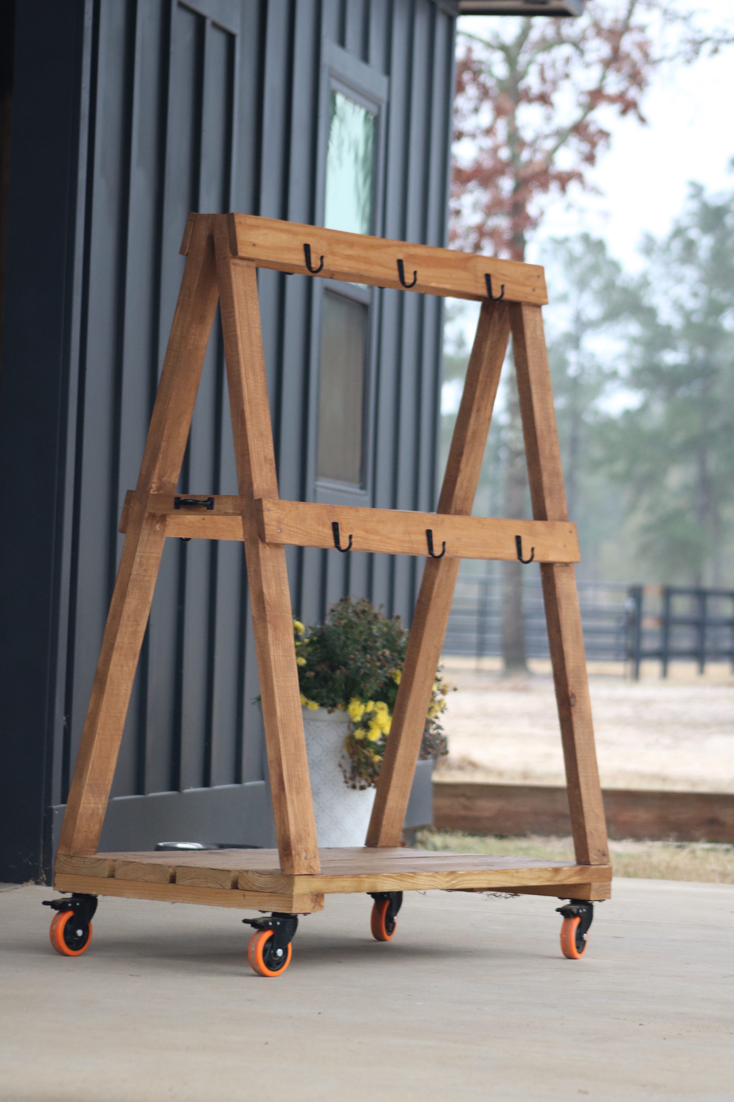 Feed Cart - Front view